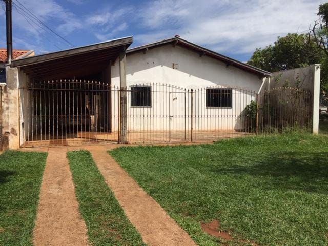 Foto do Casa - Casa com 3 dormitórios à venda, 176 m² por R$ 275.000,00 - Conjunto Frei Eugênio - Uberaba/MG | ZUCATO IMOBILIARIA LTDA