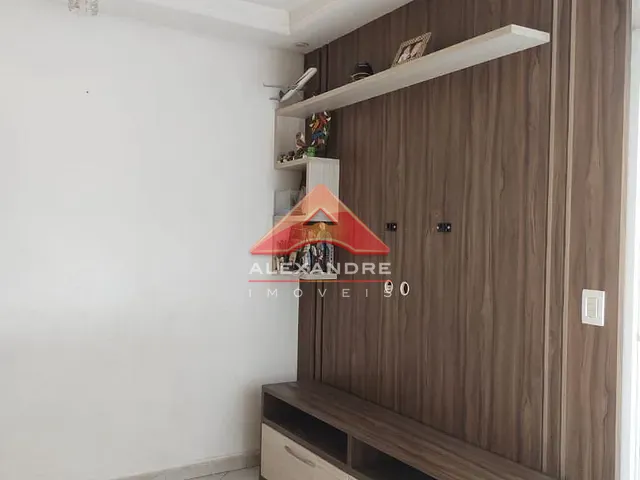 Casa com 150m² 3 quartos e 1 banheiro, à venda, no bairro Vila Industrial em São José dos Campos