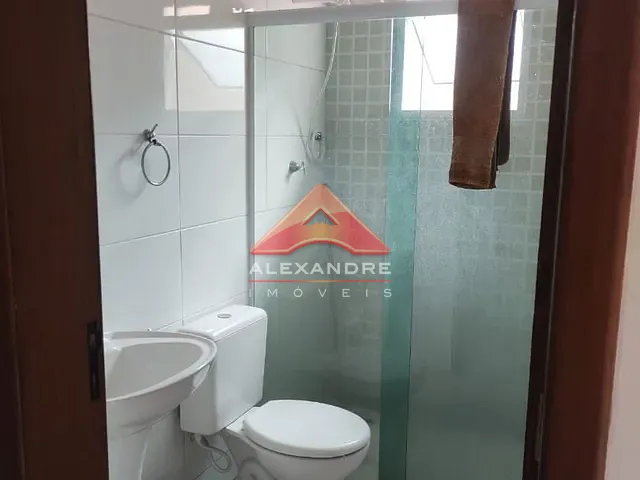 Casa com 150m² 3 quartos e 1 banheiro, à venda, no bairro Vila Industrial em São José dos Campos