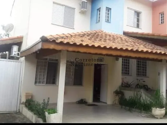 Casa com 105m² 2 quartos e 1 banheiro, à venda, no bairro Jardim Do Portal em Jacareí
