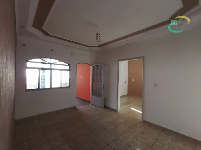 Casa com 250m² 2 quartos e 2 banheiros, para alugar, no bairro Parque Via Norte em Campinas