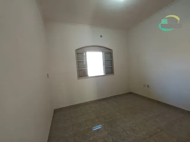Casa com 250m² 2 quartos e 2 banheiros, para alugar, no bairro Parque Via Norte em Campinas
