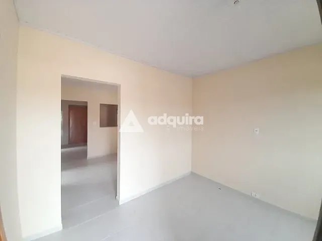 Casa com 462m² 3 quartos e 2 banheiros, à venda, no bairro Estrela em Ponta Grossa