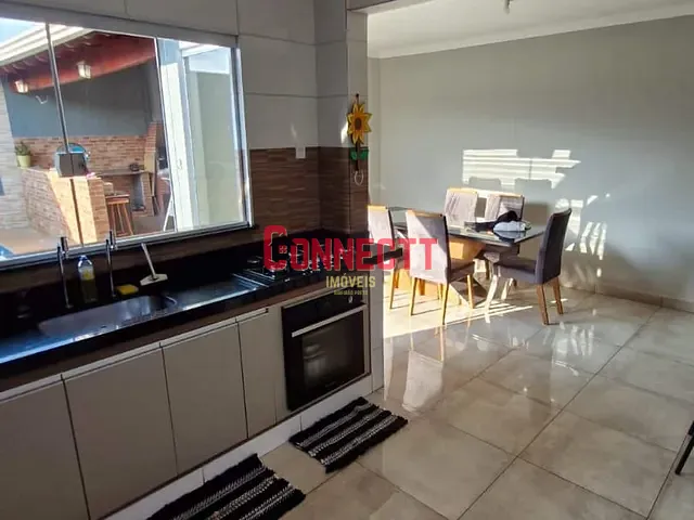Casa com 200m² 3 quartos e 4 banheiros, à venda, no bairro Jardim Arlindo Laguna em Ribeirão Preto