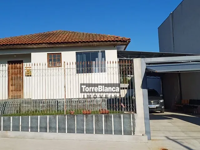 Casa com 495m² 2 quartos e 1 banheiro, à venda, no bairro Olarias em Ponta Grossa