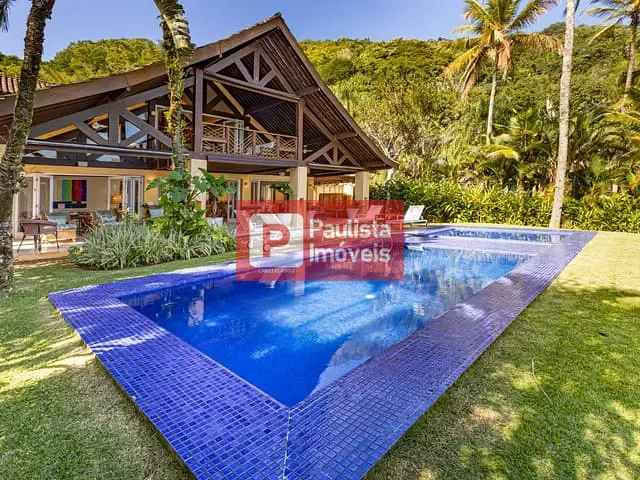Casa com 471m² 7 quartos e 8 banheiros, à venda, no bairro Baleia em São Sebastião