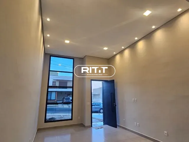 Casa com 200m² 3 quartos e 2 banheiros, à venda, no bairro Loteamento Park Gran Reserve em Indaiatuba