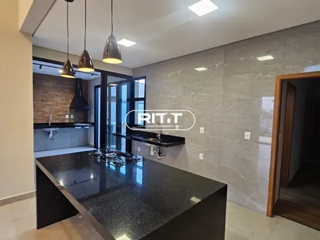 Casa com 200m² 3 quartos e 2 banheiros, à venda, no bairro Loteamento Park Gran Reserve em Indaiatuba