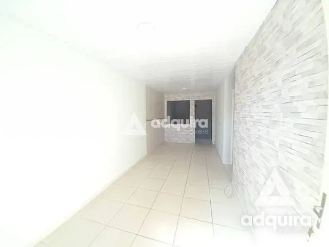 Casa com 91m² 2 quartos e 1 banheiro, à venda, no bairro Cará-cará em Ponta Grossa