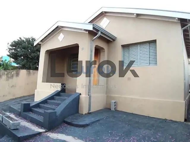 Casa com 250m² 3 quartos e 1 banheiro, à venda, no bairro Jardim Paulista em Valinhos