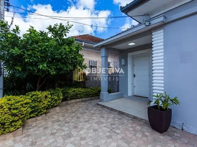 Casa com 255m² 3 quartos e 2 banheiros, à venda, no bairro Azenha em Porto Alegre