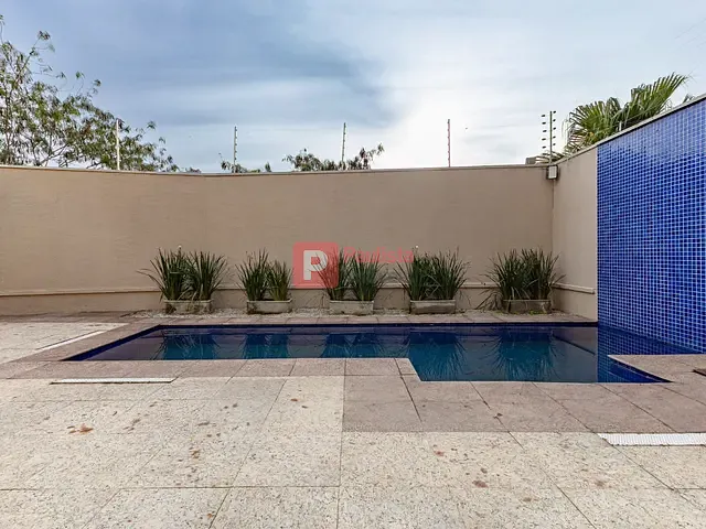 Casa com 568m² 4 quartos e 5 banheiros, à venda, no bairro Jardim Leonor em São Paulo