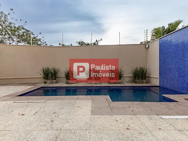 Casa com 568m² 4 quartos e 5 banheiros, à venda, no bairro Jardim Leonor em São Paulo