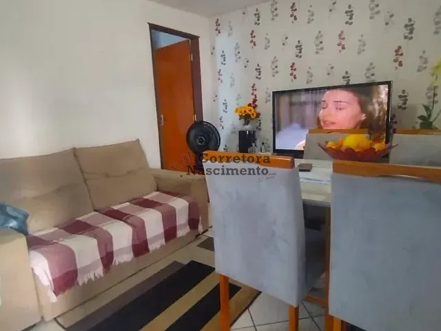 Casa com 125m² 2 quartos e 1 banheiro, à venda, no bairro Parque Santo Antônio em Jacareí