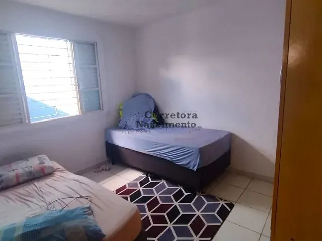 Casa com 125m² 2 quartos e 1 banheiro, à venda, no bairro Parque Santo Antônio em Jacareí