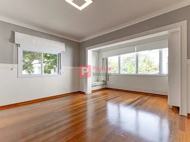 Casa com 754m² 4 quartos e 6 banheiros, à venda, no bairro Jardim Leonor em São Paulo