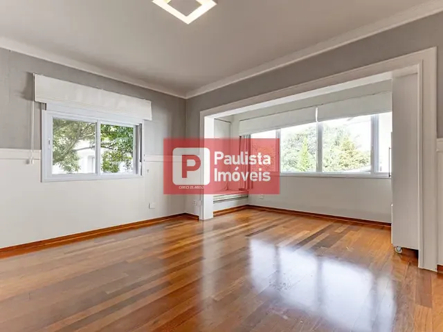 Casa com 754m² 4 quartos e 6 banheiros, à venda, no bairro Jardim Leonor em São Paulo