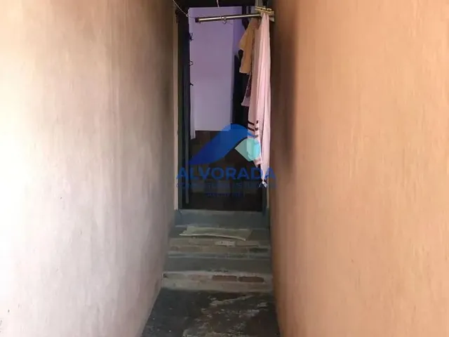 Casa com 312m² 7 quartos e 3 banheiros, à venda, no bairro Vila São Benedito em São José Dos Campos
