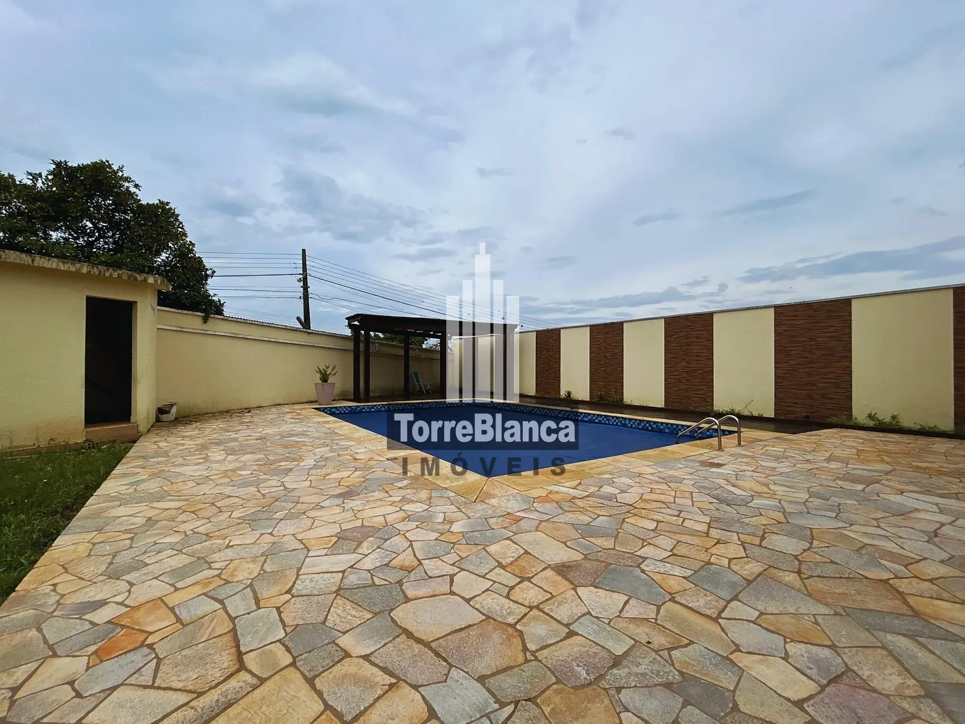 Casa, 4 quartos, 335 m² - Foto 4