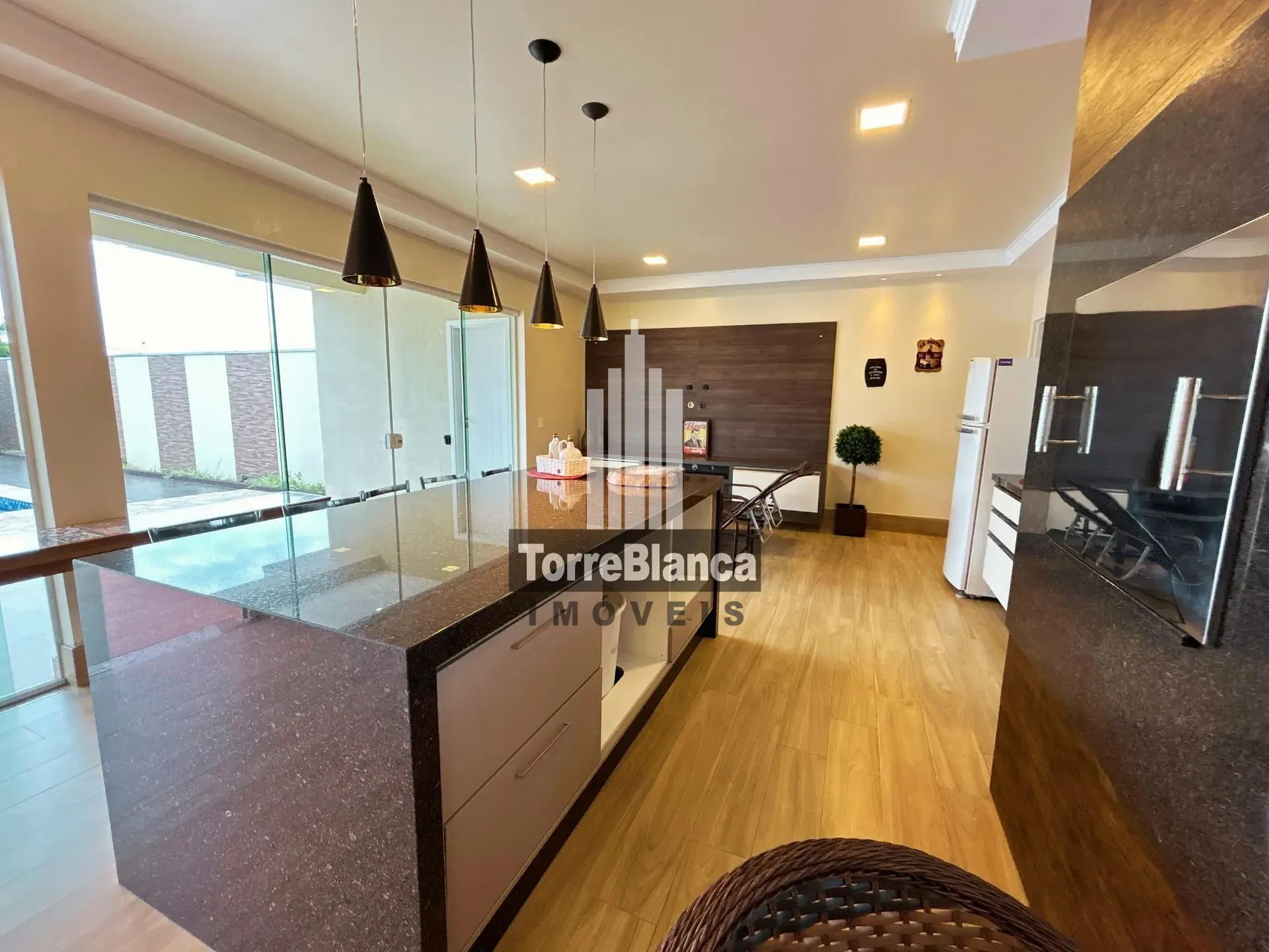 Casa, 4 quartos, 335 m² - Foto 27