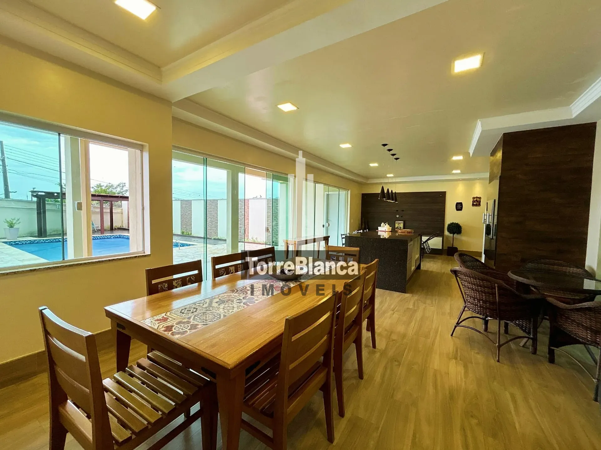 Casa, 4 quartos, 335 m² - Foto 32