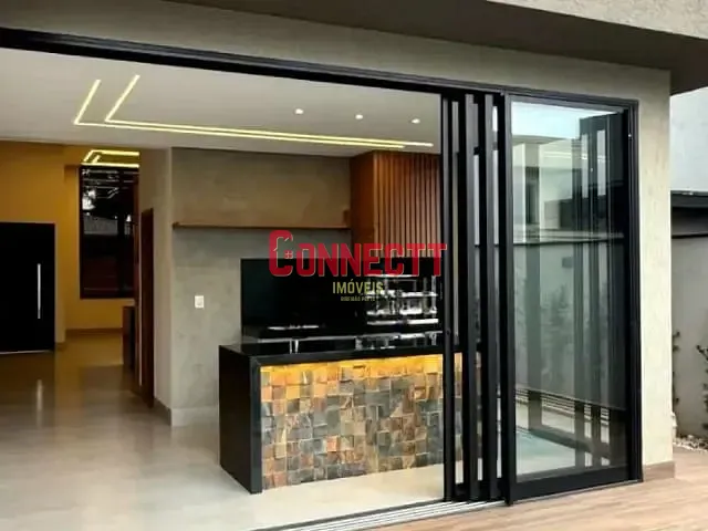 Casa com 300m² 3 quartos e 4 banheiros, à venda, no bairro Portal da Mata em Ribeirão Preto