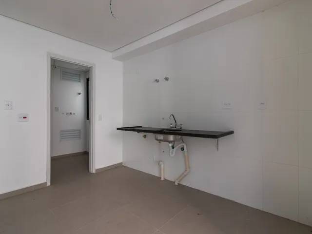 Casa com 220m² 4 quartos e 5 banheiros, à venda, no bairro Tanquinho em Santana de Parnaíba