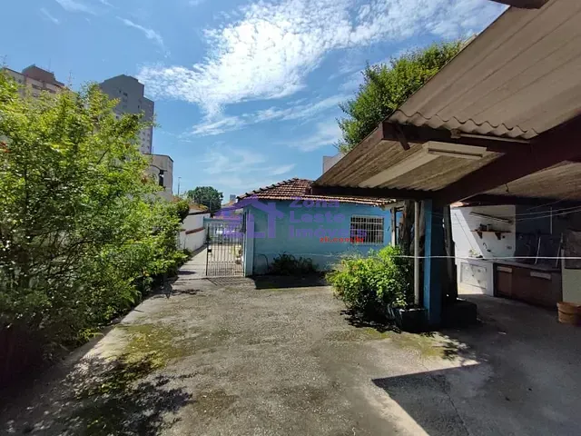 Casa com 450m² 2 quartos e 2 banheiros, à venda, no bairro Vila Carrão em São Paulo