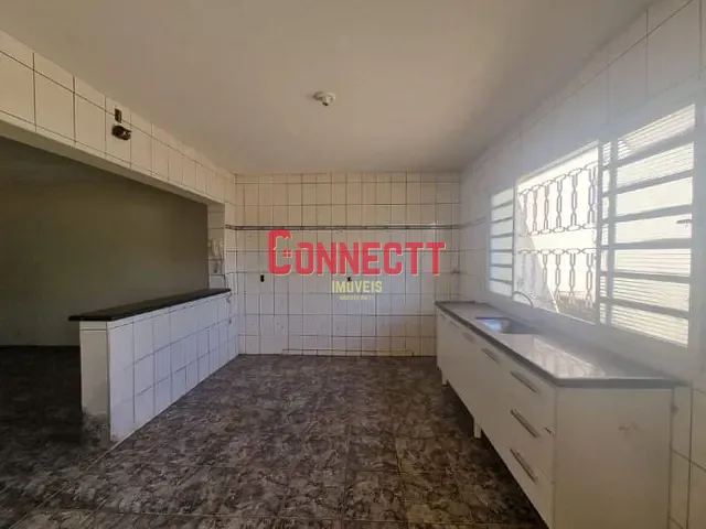 Casa com 266m² 3 quartos e 2 banheiros, à venda, no bairro Parque Residencial Cândido Portinari em Ribeirão Preto