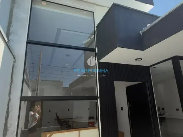 Casa com 140m² 3 quartos e 3 banheiros, para alugar, no bairro Setville Altos de São José em São José dos Campos