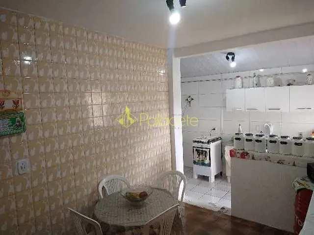 Casa com 164m² 2 quartos e 1 banheiro, à venda, no bairro Jardim Ana Emilia em Taubaté