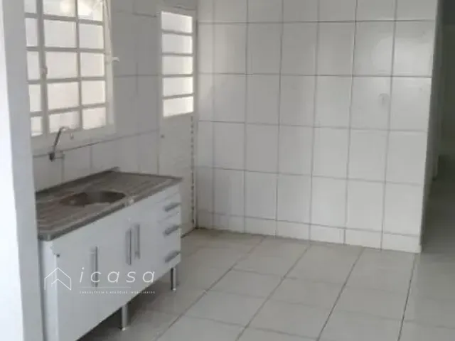 Casa com 100m² 2 quartos e 1 banheiro, à venda, no bairro Parque Residencial Santo André em Caçapava