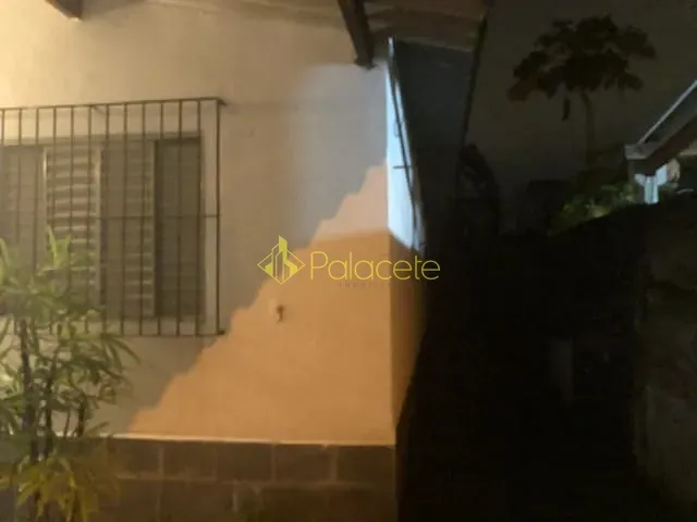 Casa com 250m² 2 quartos e 1 banheiro, à venda, no bairro Jardim Eloyna em Pindamonhangaba