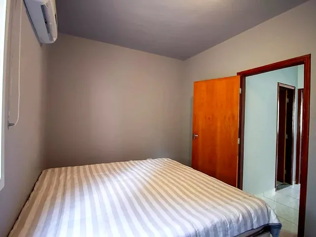 Casa 2 quartos e 2 banheiros, à venda, no bairro Jardim Karolyne em Votorantim