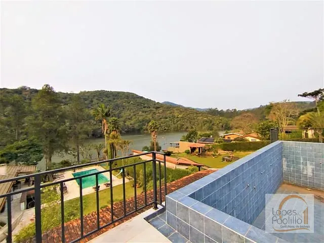 Casa com 1470m² 6 quartos e 6 banheiros, à venda, no bairro Portão em Atibaia