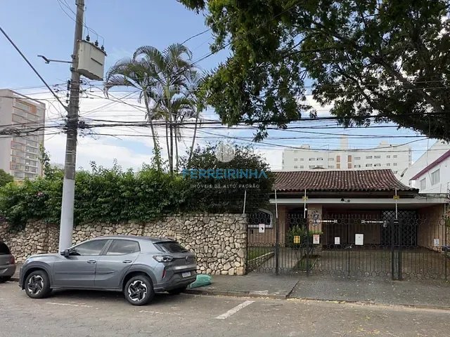 Casa com 800m² 4 quartos e 3 banheiros, para alugar, no bairro Vila Ema em São José dos Campos