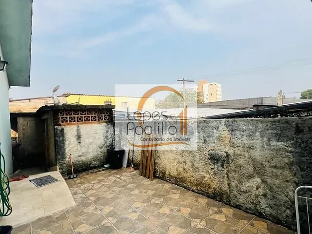 Casa com 300m² 3 quartos e 1 banheiro, à venda, no bairro Jardim Imperial em Atibaia