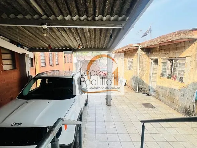 Casa com 300m² 3 quartos e 1 banheiro, à venda, no bairro Jardim Imperial em Atibaia