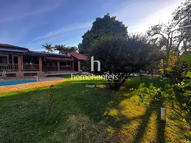 Casa com 825m² 2 quartos e 2 banheiros, à venda ou para alugar, no bairro Parque Luciamar em Campinas