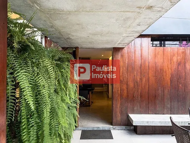 Casa à venda, no bairro Vila Nova Conceição em São Paulo