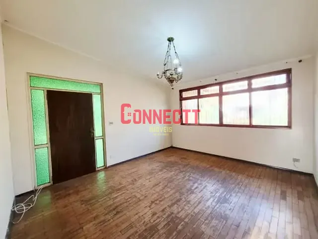 Casa com 300m² 5 quartos e 3 banheiros, à venda, no bairro Jardim Palma Travassos em Ribeirão Preto