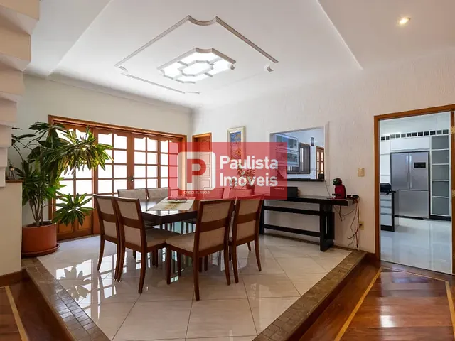 Casa com 241m² 3 quartos e 5 banheiros, à venda, no bairro Vila Clementino em São Paulo