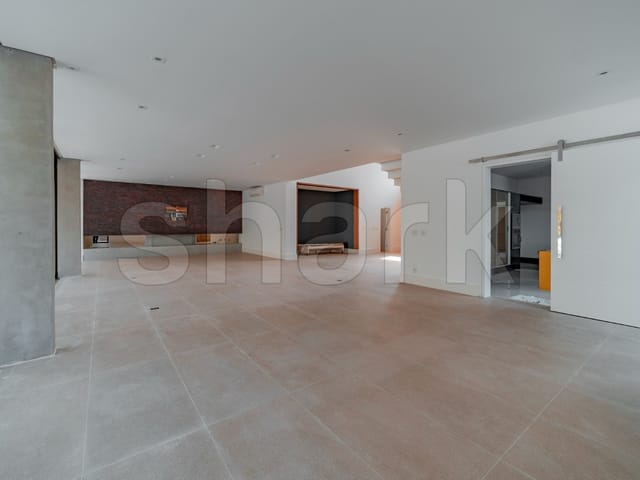 Casa com 680m² 5 quartos e 7 banheiros, à venda ou para alugar, no bairro Alphaville Conde II em Barueri