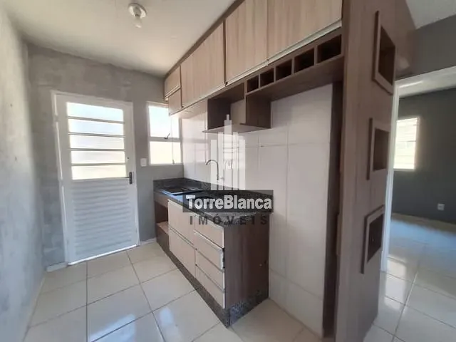 Casa com 93m² 2 quartos e 1 banheiro, à venda, no bairro Oficinas em Ponta Grossa
