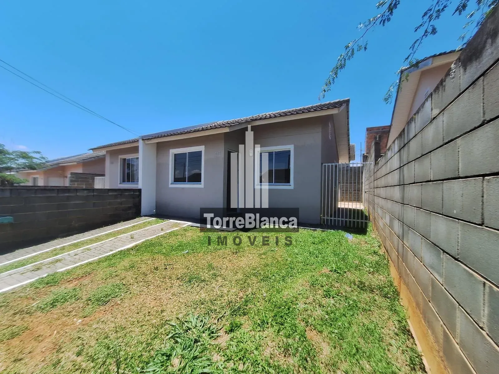 Casa, 2 quartos, 42 m² - Foto 1