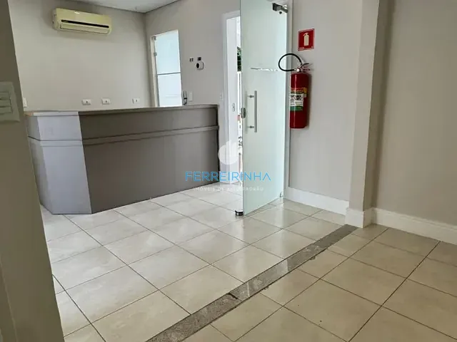 Casa com 220m², para alugar, no bairro Parque Industrial em São José dos Campos