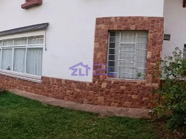 Casa com 700m² 5 quartos e 4 banheiros, à venda, no bairro Jardim Nossa Senhora do Carmo em São Paulo
