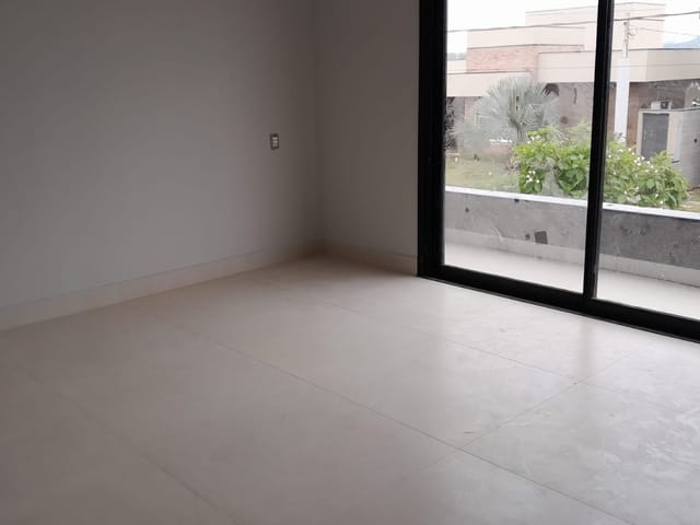 Casa com 275m² 3 quartos e 3 banheiros, à venda, no bairro Monte Belo em Taubaté