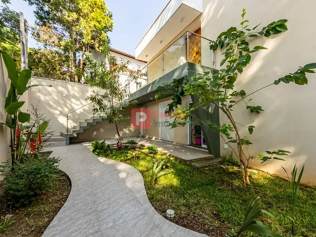 Casa com 295m² 4 quartos e 7 banheiros, à venda, no bairro Jardim Marajoara em São Paulo