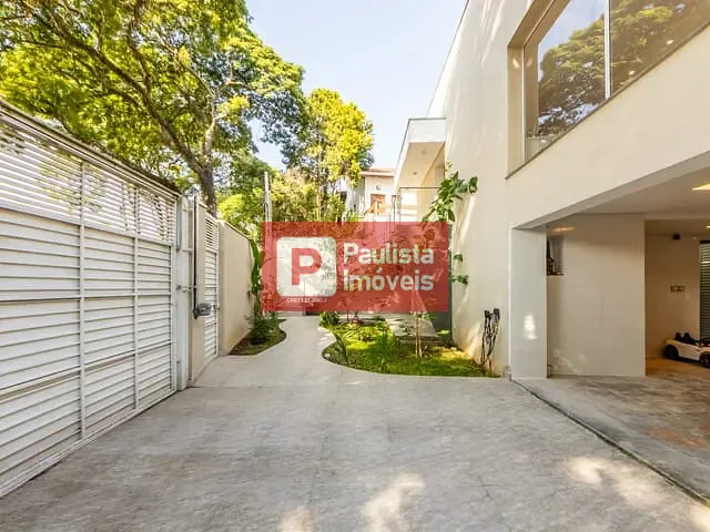 Casa com 295m² 4 quartos e 7 banheiros, à venda, no bairro Jardim Marajoara em São Paulo